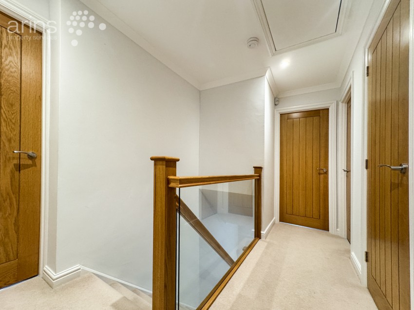 Images for Three Mile Cross, Reading, Berkshire