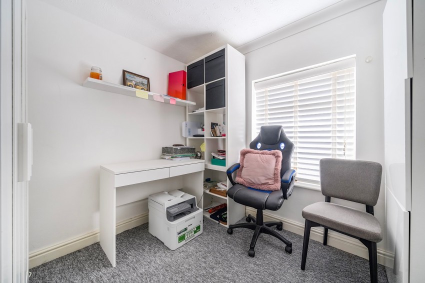Images for Tilehurst, Reading, Berkshire