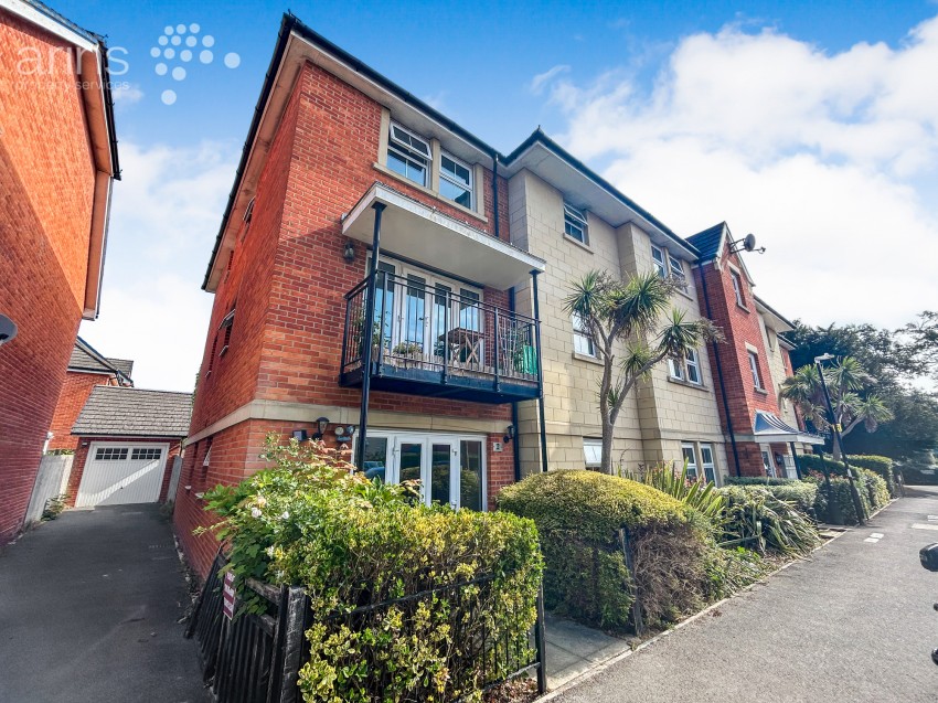 Images for Shinfield, Reading, Berkshire