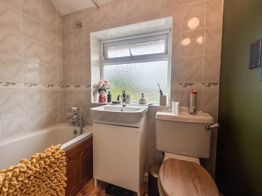 Images for Tilehurst, Reading, Berkshire