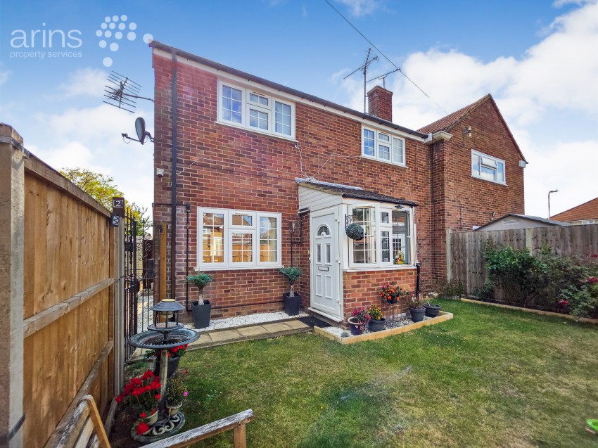 Images for Lulworth Road, Reading, Berkshire