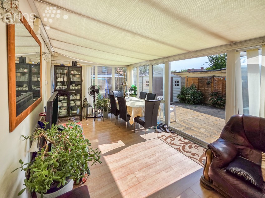 Images for Lulworth Road, Reading, Berkshire