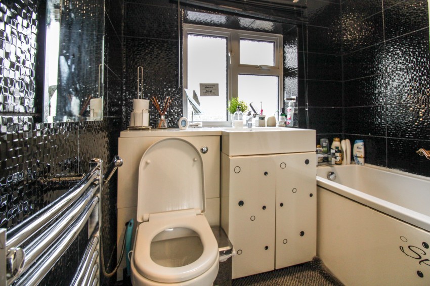 Images for Woodley, Reading, Berkshire