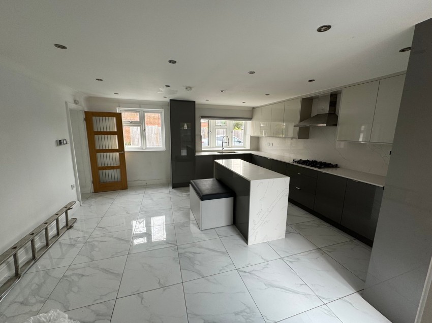 Images for Calcot, Reading, Berkshire