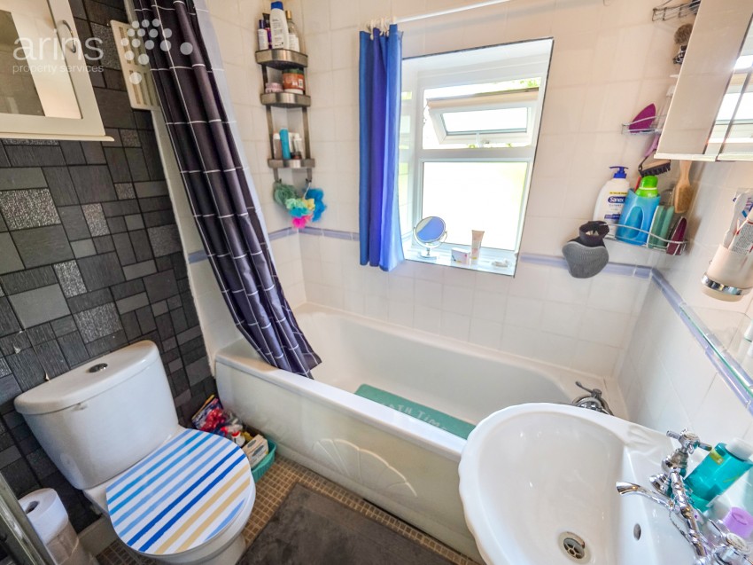 Images for Merrivale Gardens, Reading, Berkshire