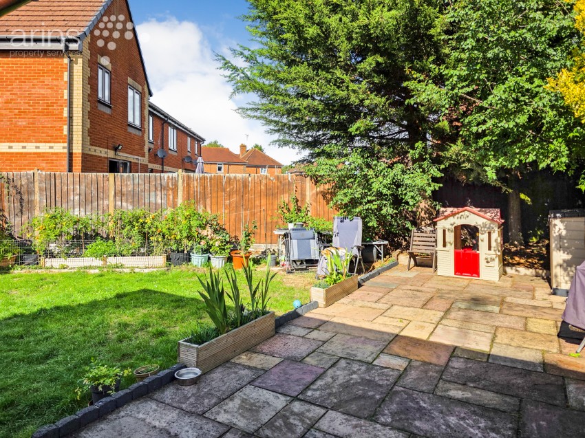 Images for Merrivale Gardens, Reading, Berkshire