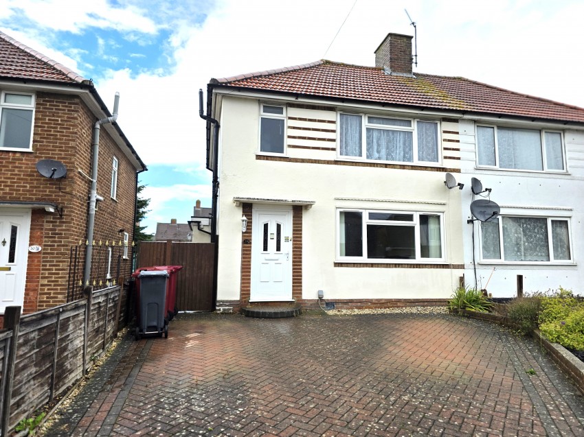 Images for Meadowcroft Road, Reading, Berkshire