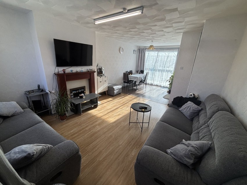 Images for Circuit Lane, Reading, Berkshire