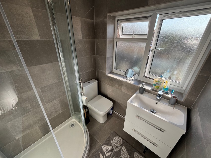 Images for Circuit Lane, Reading, Berkshire