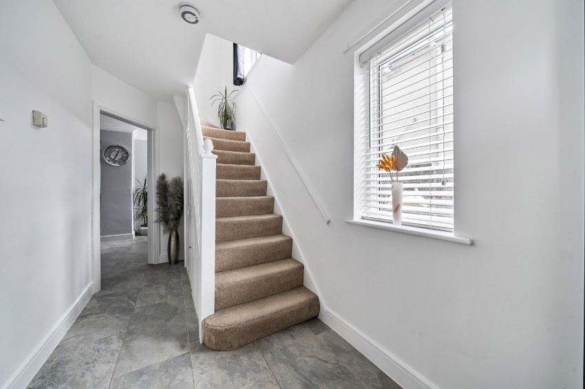 Images for Westlands Avenue, Reading, Berkshire