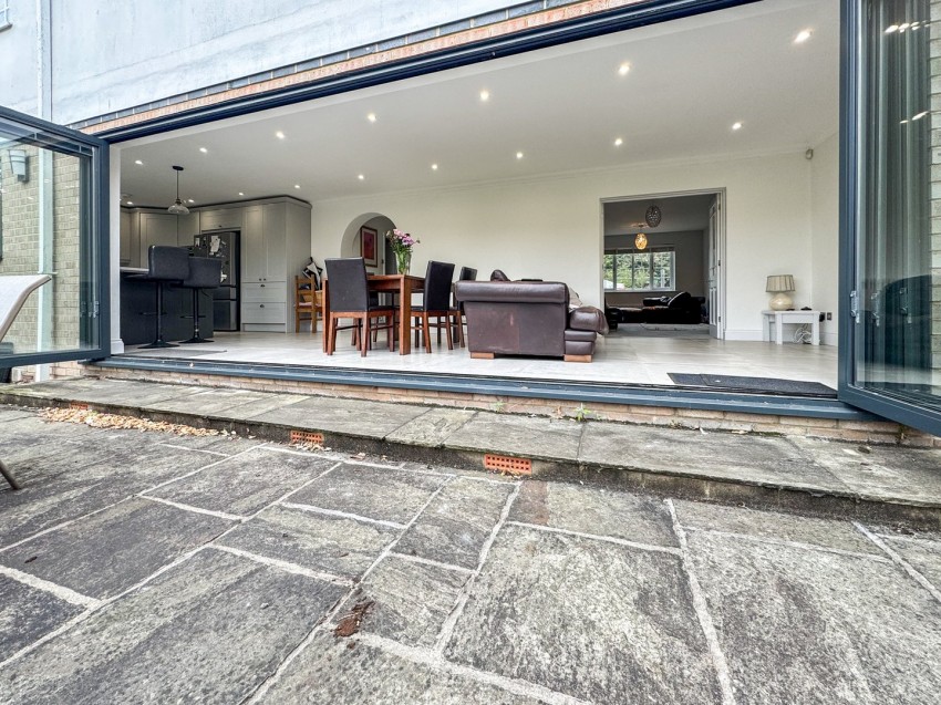 Images for Tilehurst, Reading, Berkshire