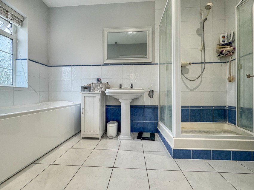 Images for Tilehurst, Reading, Berkshire