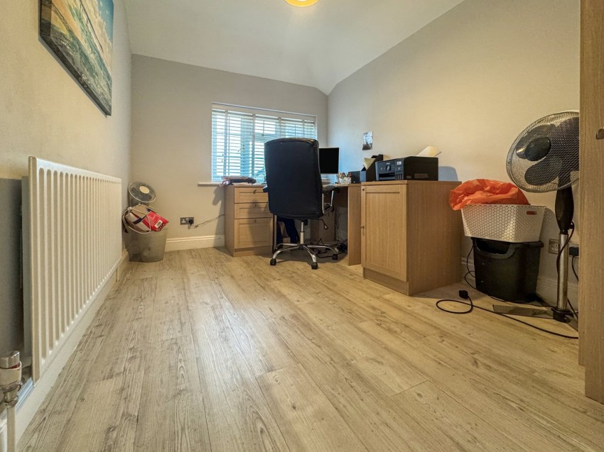 Images for Tilehurst, Reading, Berkshire