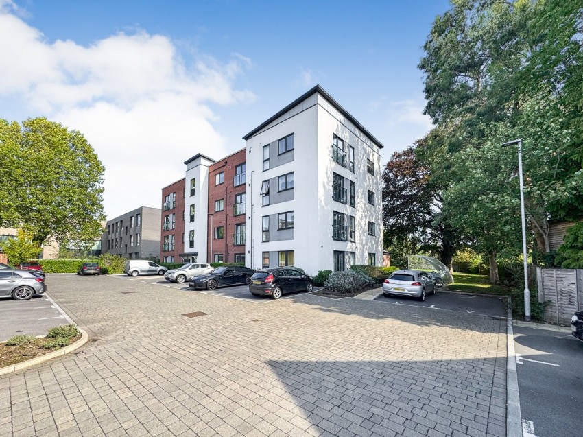 Images for Reading, Berkshire