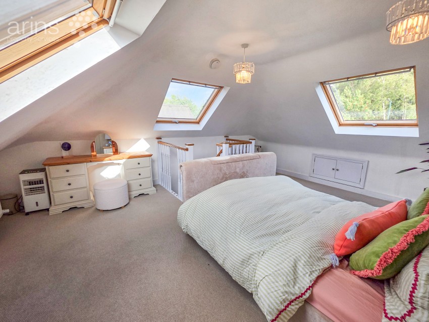 Images for Knowl Hill, Reading, Berkshire