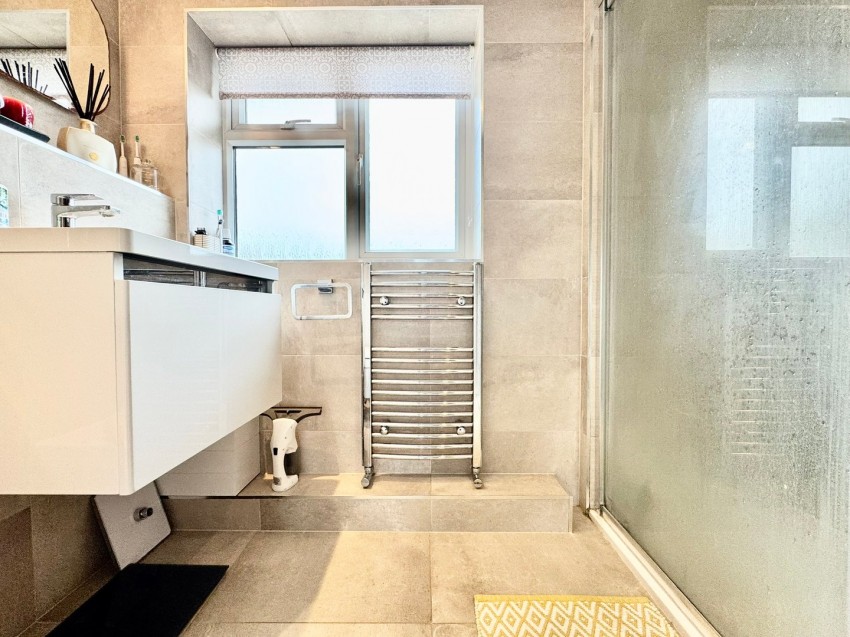 Images for Tilehurst, Reading, Berkshire