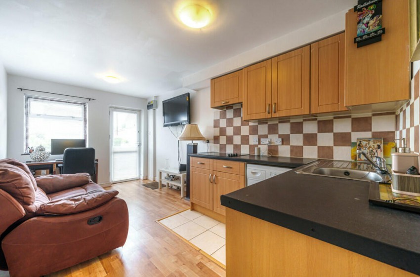 Images for Tilehurst, Reading, Berkshire