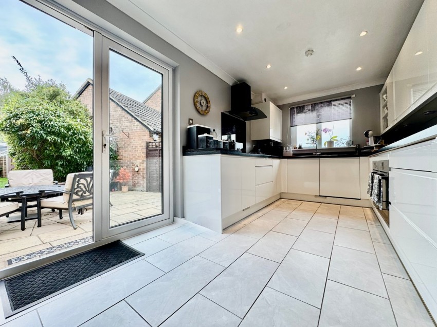 Images for Calcot, Reading, Berkshire