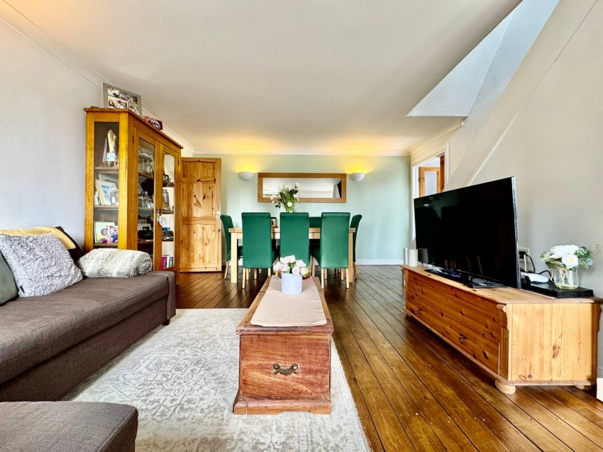 Images for Calcot, Reading, Berkshire