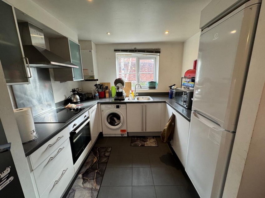 Images for Battle Place, Reading, Berkshire