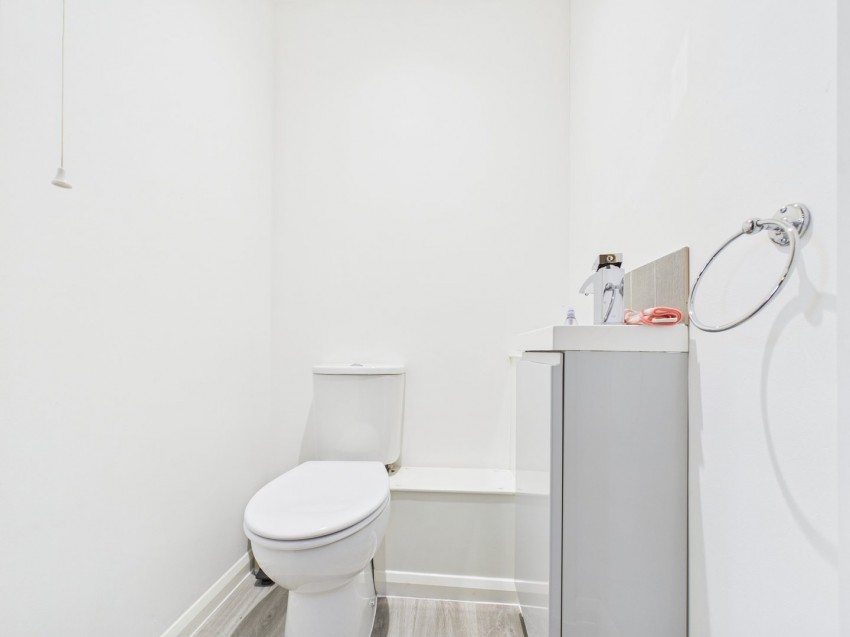 Images for Honey End Lane, Reading, Berkshire