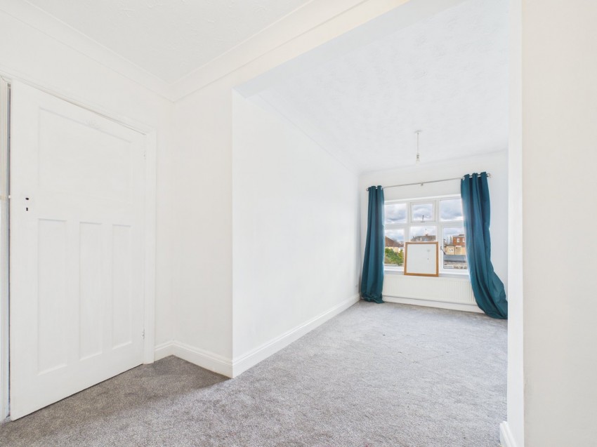 Images for Tilehurst, Reading, Berkshire