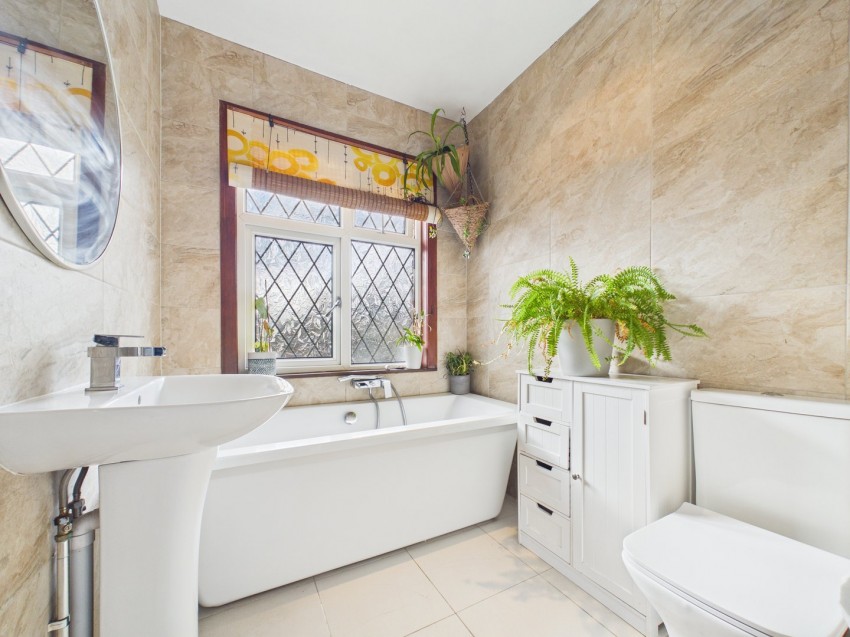 Images for Tilehurst, Reading, Berkshire