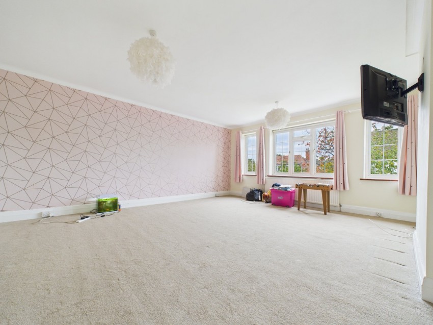 Images for Downshire Square, Reading, Berkshire