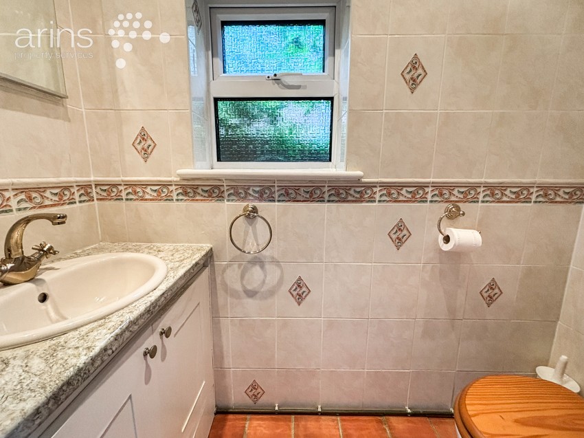 Images for Woodley, Reading, Berkshire