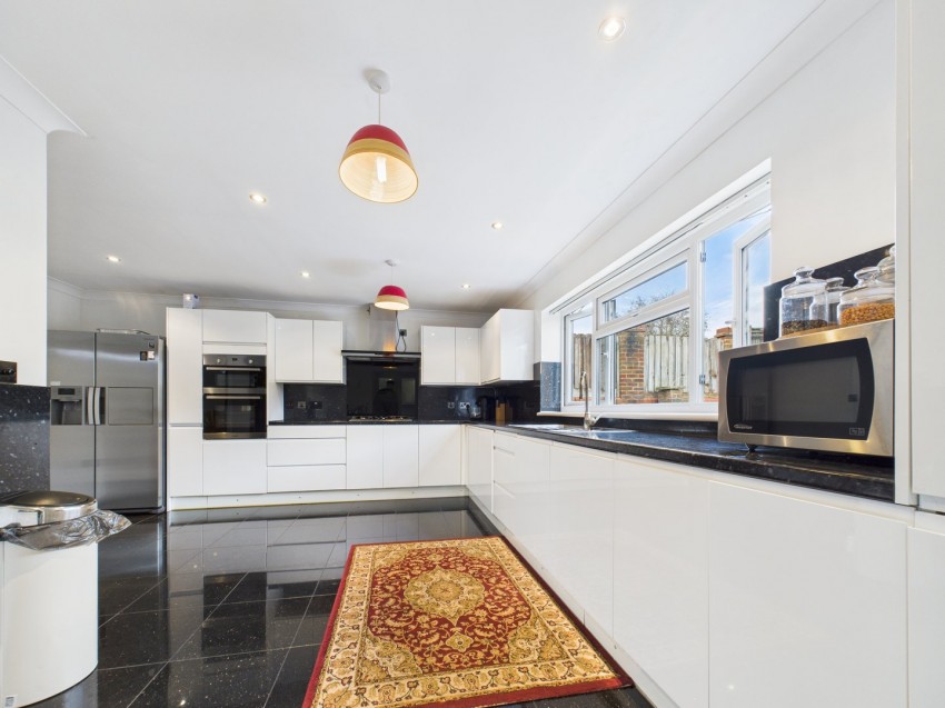 Images for Calcot, Reading, Berkshire