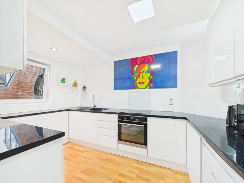 Images for Woodley, Reading, Berkshire