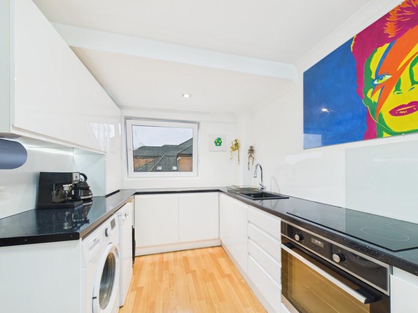 Images for Woodley, Reading, Berkshire