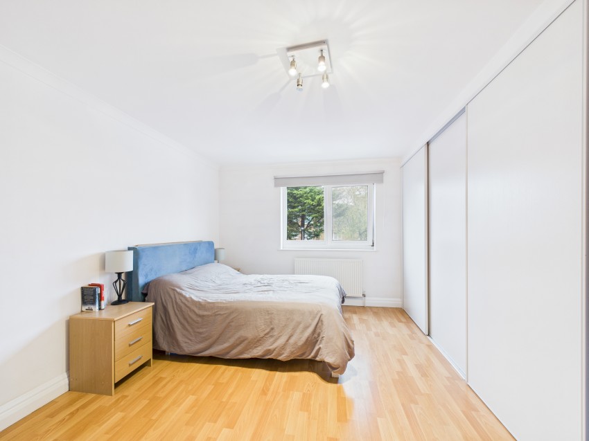 Images for Woodley, Reading, Berkshire