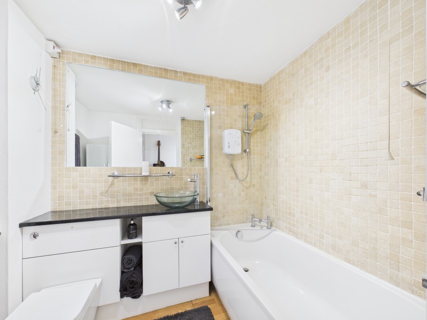 Images for Woodley, Reading, Berkshire