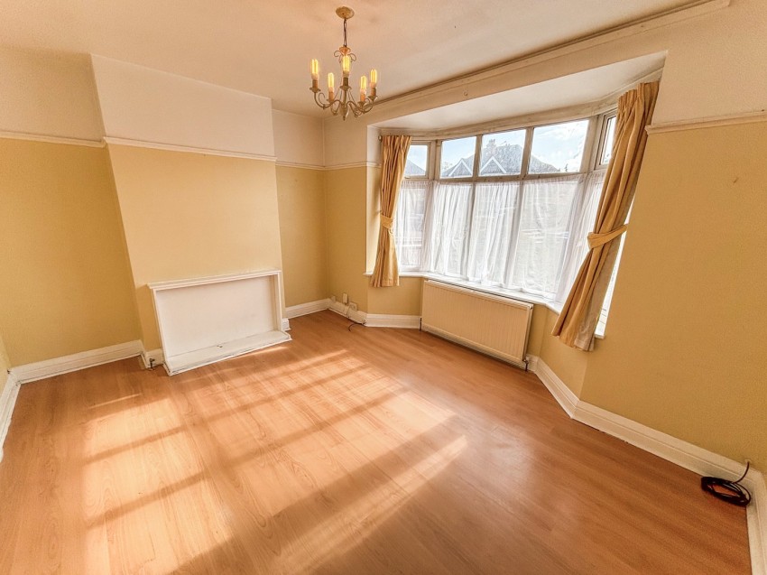 Images for Kenilworth Avenue, Reading, Berkshire