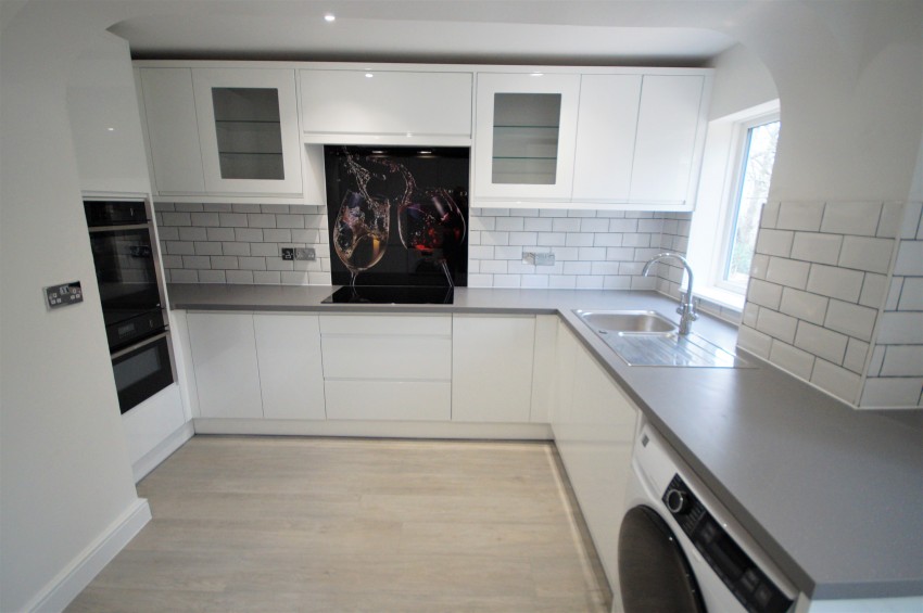Images for Hollydale Close, Reading, Berkshire