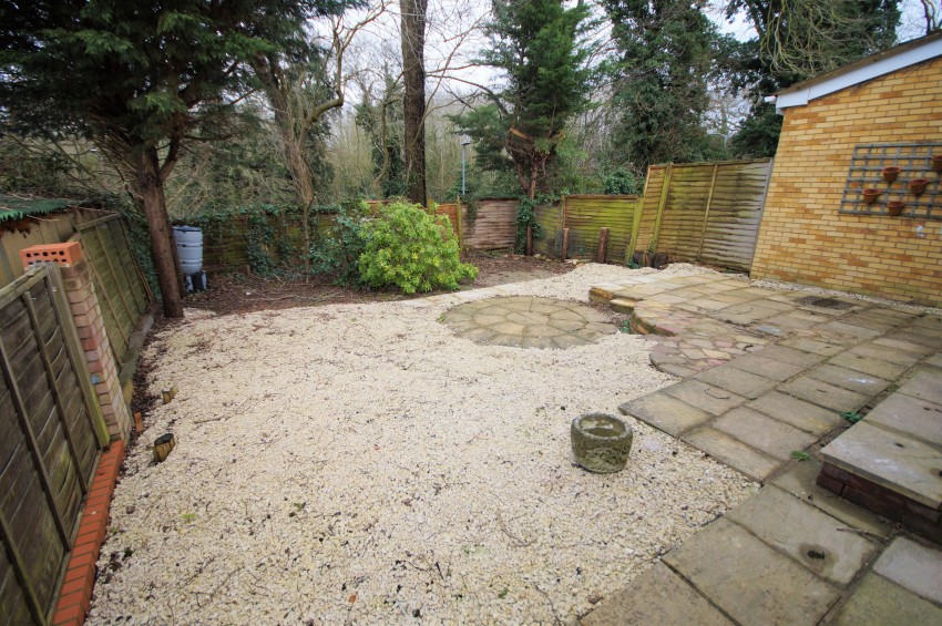 Images for Hollydale Close, Reading, Berkshire