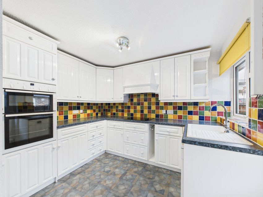 Images for Woodley, Reading, Berkshire