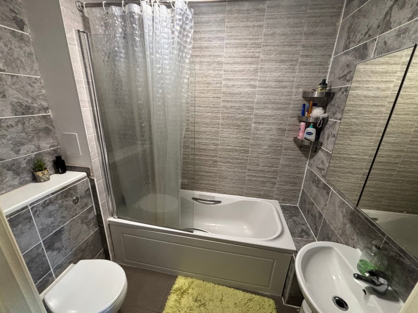 Images for Tilehurst, Reading, Berkshire