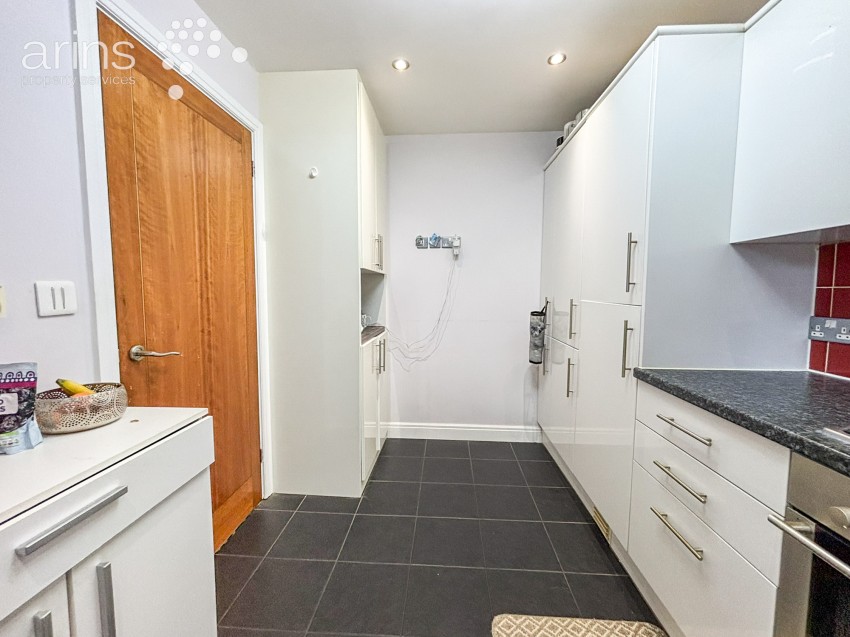 Images for Mitford Close  Three Mile Cross, READING, Berkshire