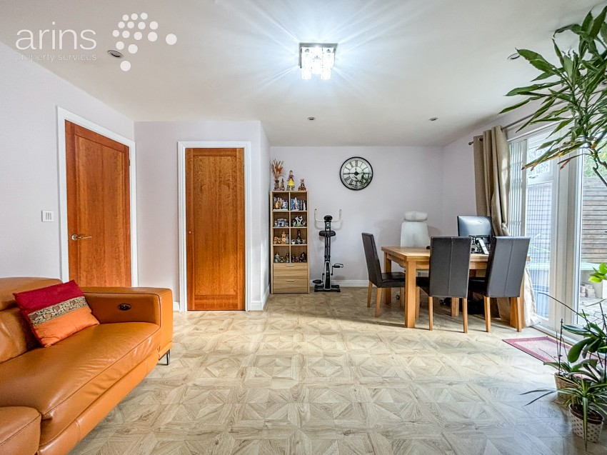 Images for Mitford Close  Three Mile Cross, READING, Berkshire