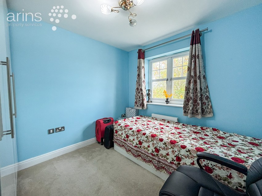 Images for Mitford Close  Three Mile Cross, READING, Berkshire