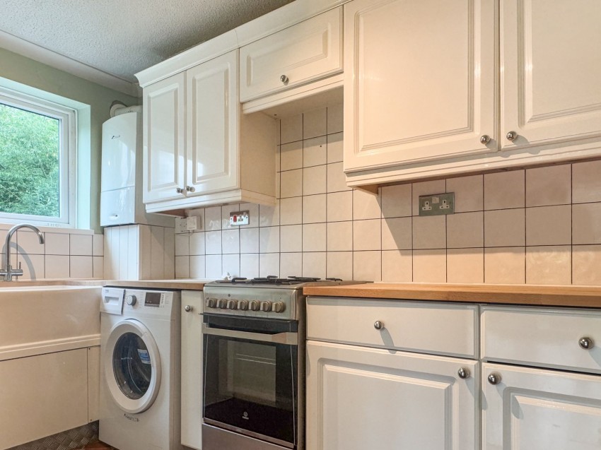 Images for Yew Lane, Reading, Berkshire