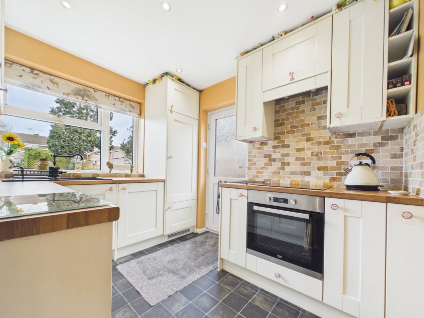 Images for Tilehurst, Reading, Berkshire