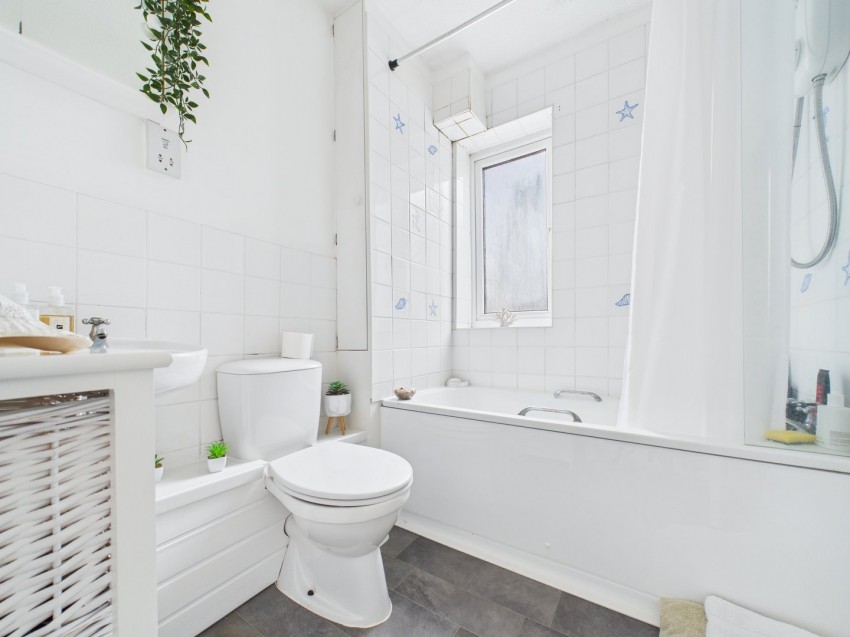 Images for Tilehurst, Reading, Berkshire