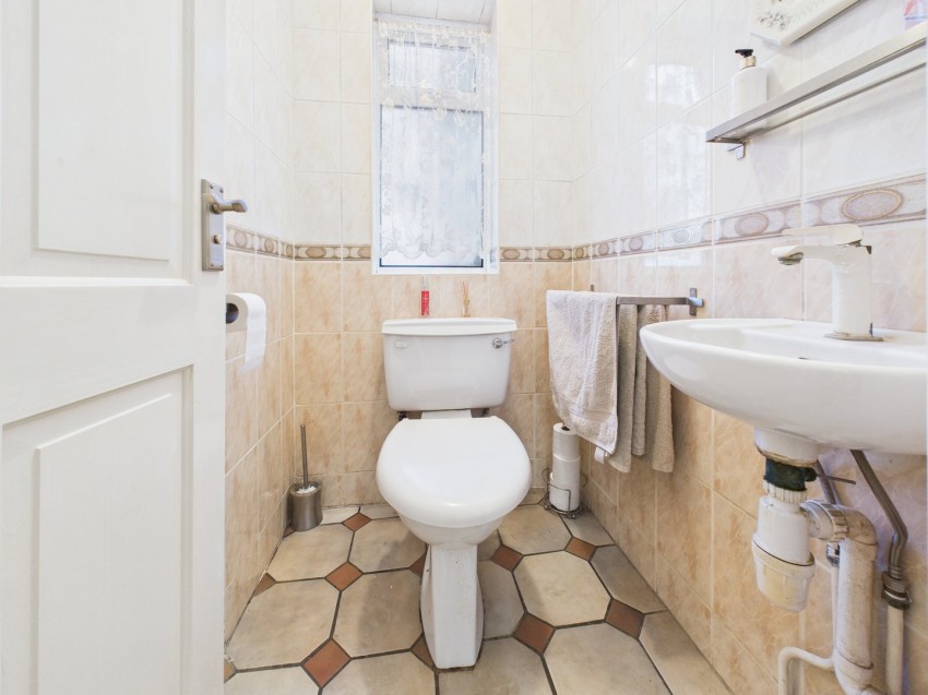 Images for Tilehurst, Reading, Berkshire