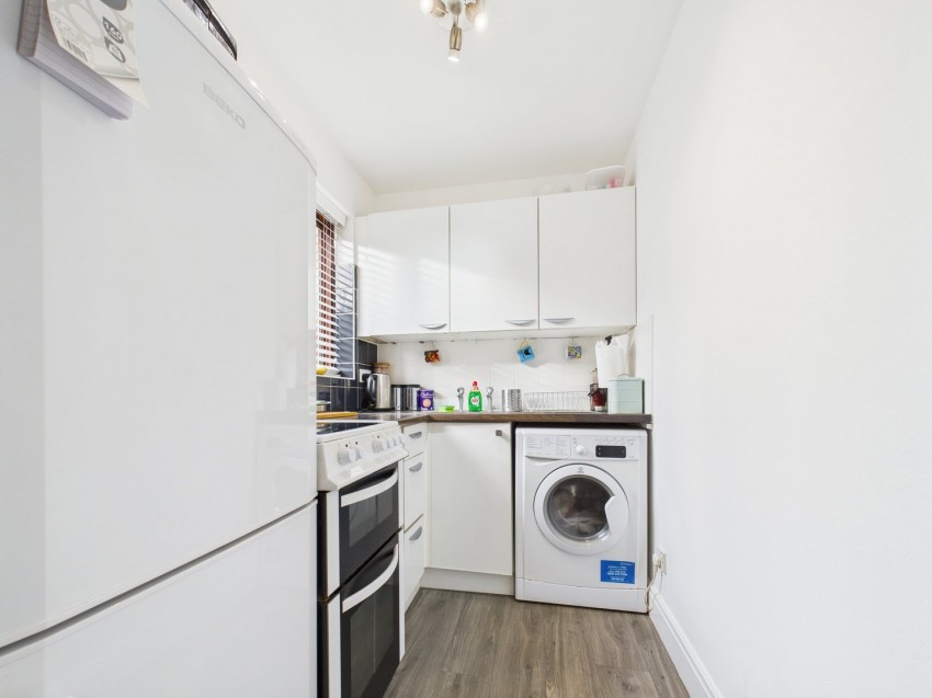 Images for Grovelands Road, Reading, Berkshire