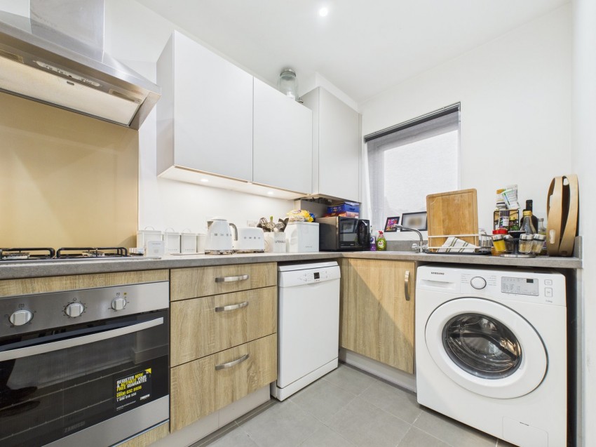 Images for Tilehurst, Reading, Berkshire