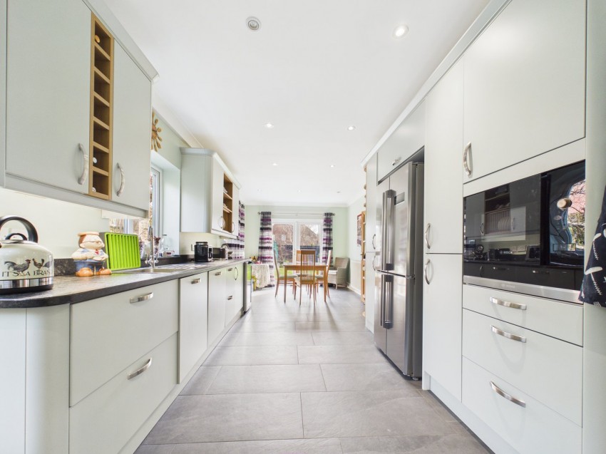 Images for Upper Basildon, Reading, Berkshire