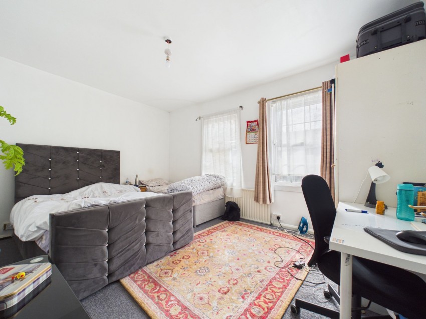 Images for Curzon Street, Reading, RG30